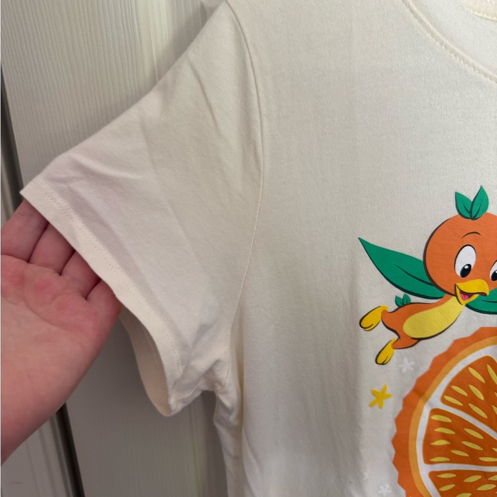 Walt Disney World Parks Orange Bird Flower and Garden Woman’s T Shirt - Picture 4 of 8